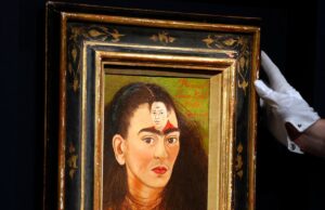 Ultimul autoportret al Fridei Kahlo a fost vândut la licitație cu prețul record de aproape 35 milioane de dolari