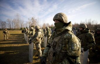 SUA au avertizat Europa că nu este exclus ca Rusia să planifice invazia Ucrainei, pe măsură ce tensiunile dintre Moscova și UE se amplifică, odată cu criza migranților și a energiei