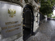 Germania. Bărbatul găsit mort pe o stradă în fața Ambasadei Rusiei la Berlin ar fi fost un agent sub acoperire al serviciului rus de informații