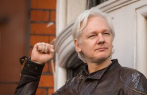 Julian Assange poate fi extrădat din Marea Britanie în SUA