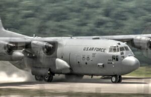 Guvernul SUA a donat Armatei Române o aeronavă de transport Hercules C-130