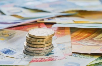 PNL anunță că pensiile vor crește în medie cu 27% din această toamnă