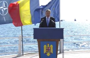 Klaus Iohannis, de Ziua Marinei: „Chiar dacă trăim vremuri marcate de multiple provocări de securitate, România este astăzi o țară sigură și stabilă, înscrisă ireversibil pe calea dezvoltării democratice”