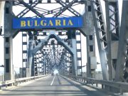 CNAIR a început reparația la Podul Prieteniei. Şoferilor li se recomandă utilizarea celorlalte puncte de trecere de la graniţa cu Bulgaria