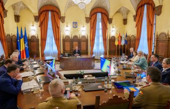 CSAT confirmă existența atacurilor cibernetice cu scopul de a influența corectitudinea procesului electoral: „Un candidat a beneficiat de expunere masivă pe platforma TikTok”