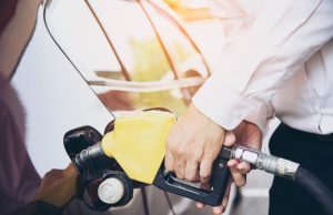 Se scumpesc carburanții de la 1 ianuarie 2025. Prețul unui litru de benzină și de motorină